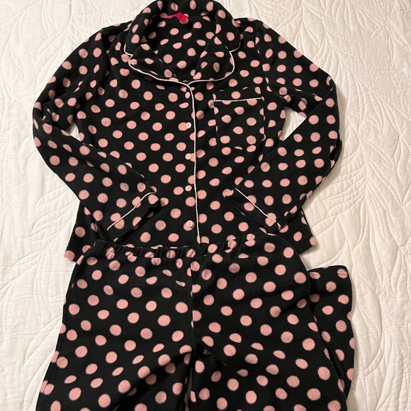Hot Kiss Soft Fluffy Pajama - Picture 4 of 4